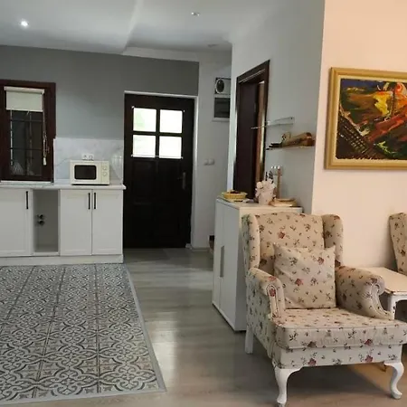 Villa Yok2